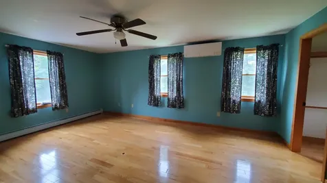 3811 W West River Road Sidney ME 04330