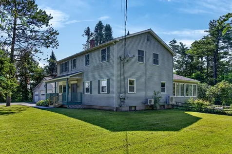3811 W West River Road Sidney ME 04330
