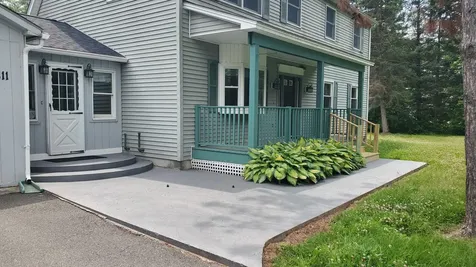 3811 W West River Road Sidney ME 04330