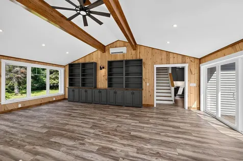 3811 W West River Road Sidney ME 04330