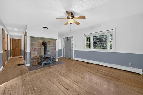 3811 W West River Road Sidney ME 04330