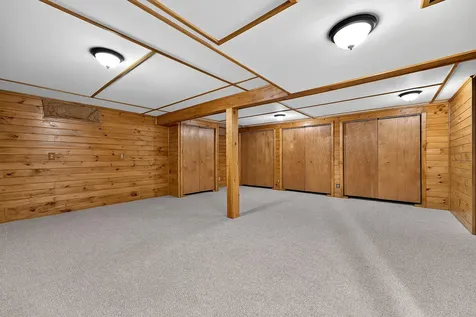 3811 W West River Road Sidney ME 04330