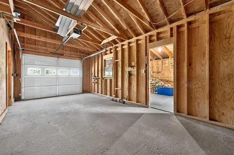 3811 W West River Road Sidney ME 04330