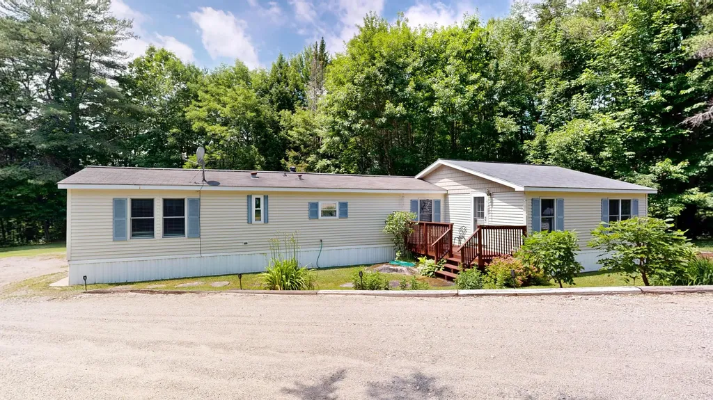 205 College Road Greene ME 04236