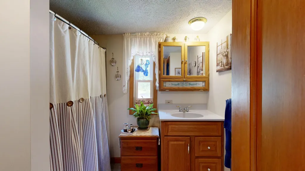 205 College Road Greene ME 04236