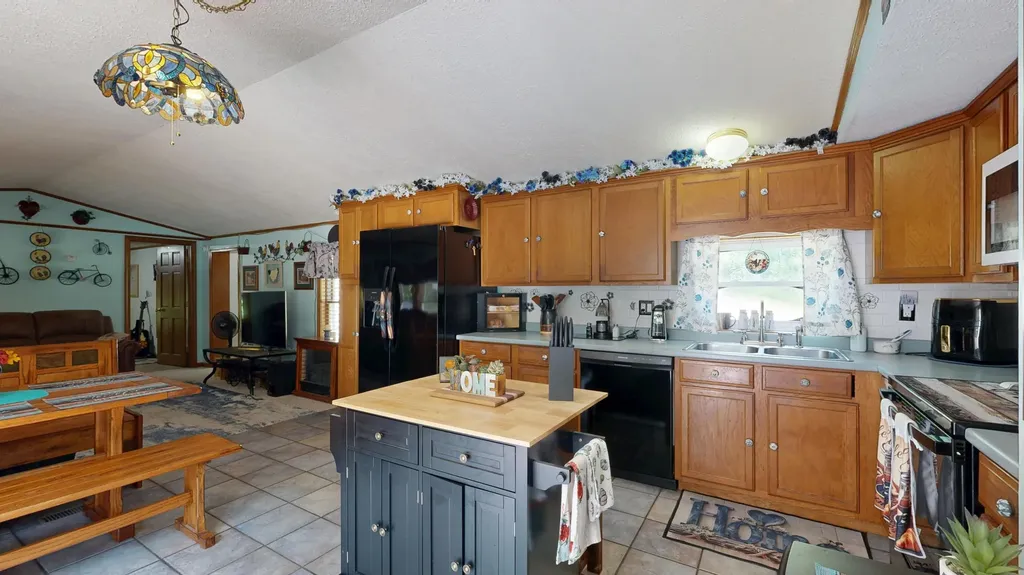 205 College Road Greene ME 04236