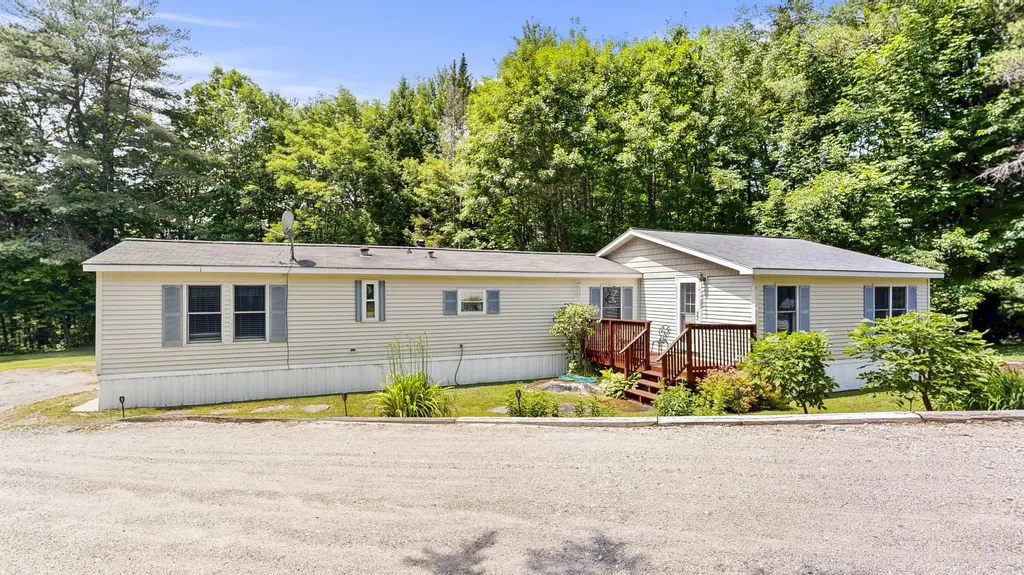 205 College Road Greene ME 04236