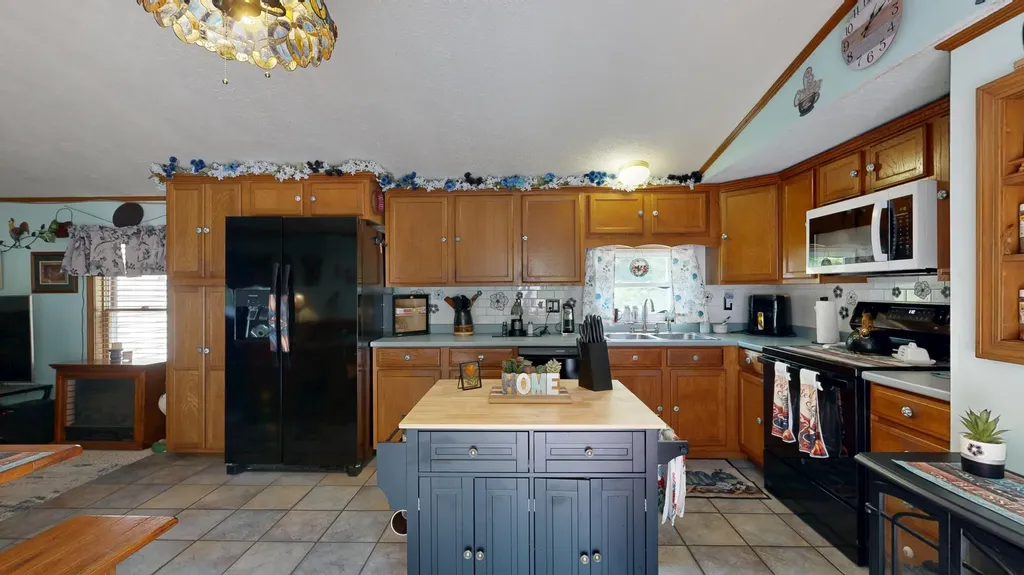205 College Road Greene ME 04236