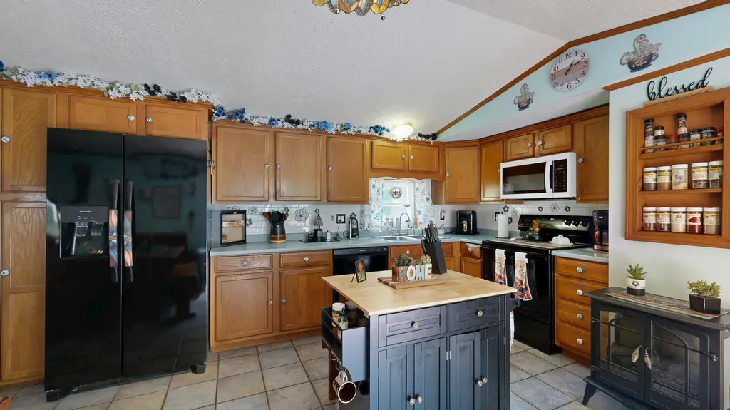 205 College Road Greene ME 04236