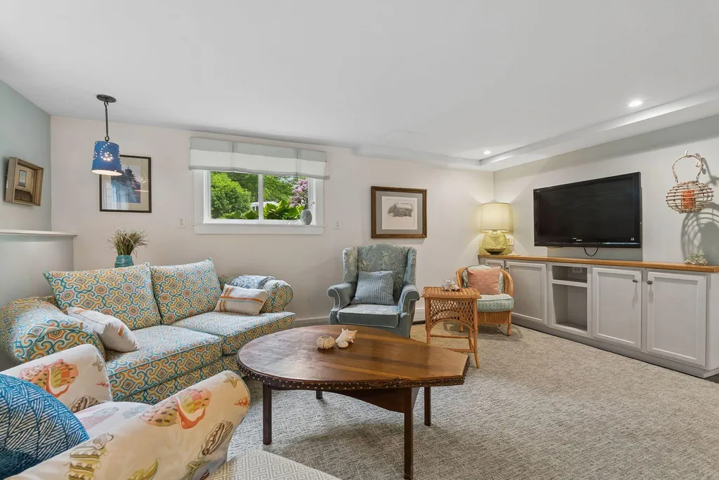 234 Sebasco Road Phippsburg ME 04562