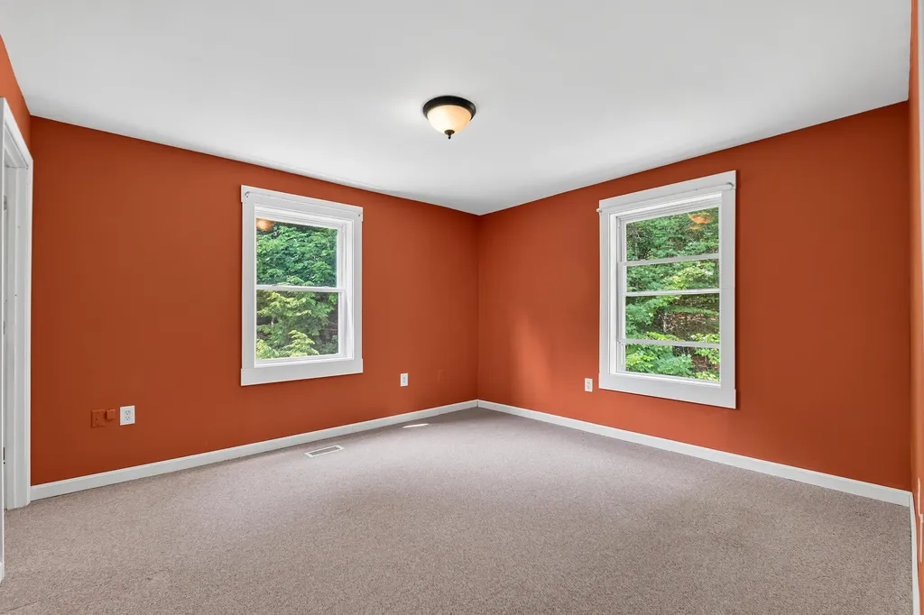 22 Thibeau Lane Greene ME 04236