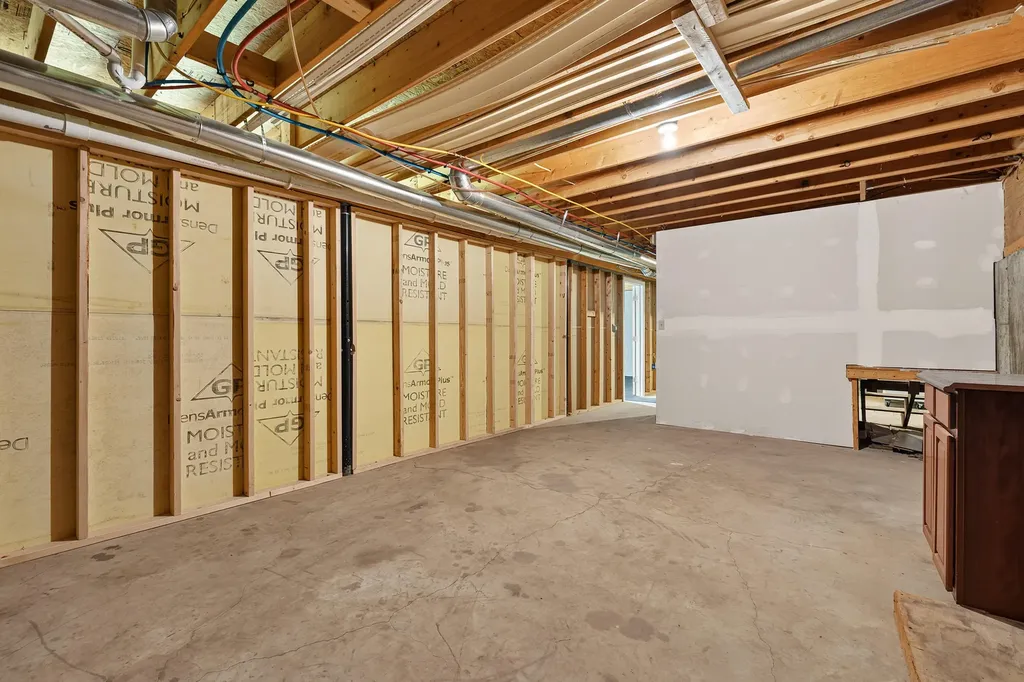 22 Thibeau Lane Greene ME 04236