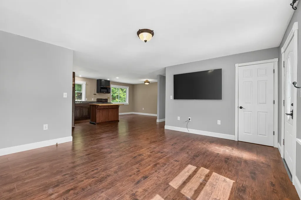 22 Thibeau Lane Greene ME 04236