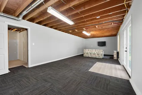22 Thibeau Lane Greene ME 04236