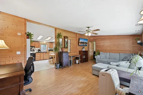 20 Mill Stream Road Readfield ME 04355
