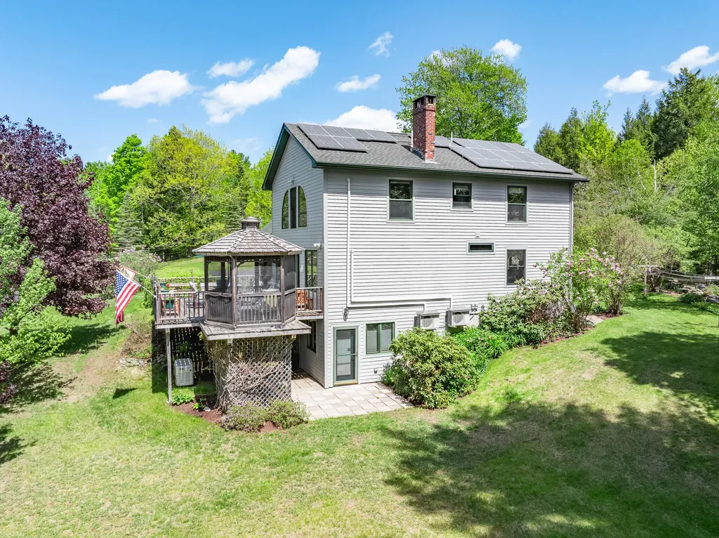 1677 State Route 46 Bucksport ME 04416