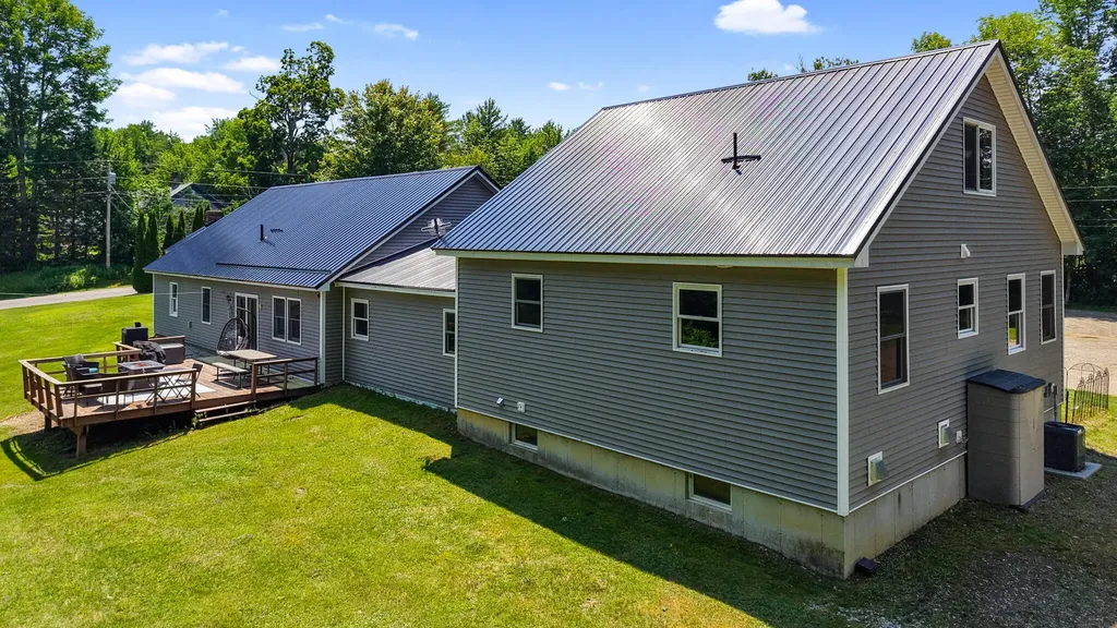 1 Dakin Lane Searsport ME 04974