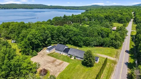 1 Dakin Lane Searsport ME 04974