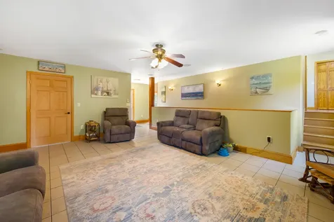 1 Dakin Lane Searsport ME 04974
