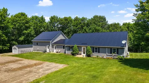1 Dakin Lane Searsport ME 04974