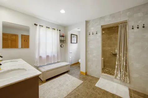 1 Dakin Lane Searsport ME 04974