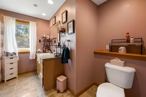 1 Dakin Lane Searsport ME 04974