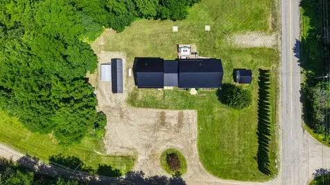 1 Dakin Lane Searsport ME 04974