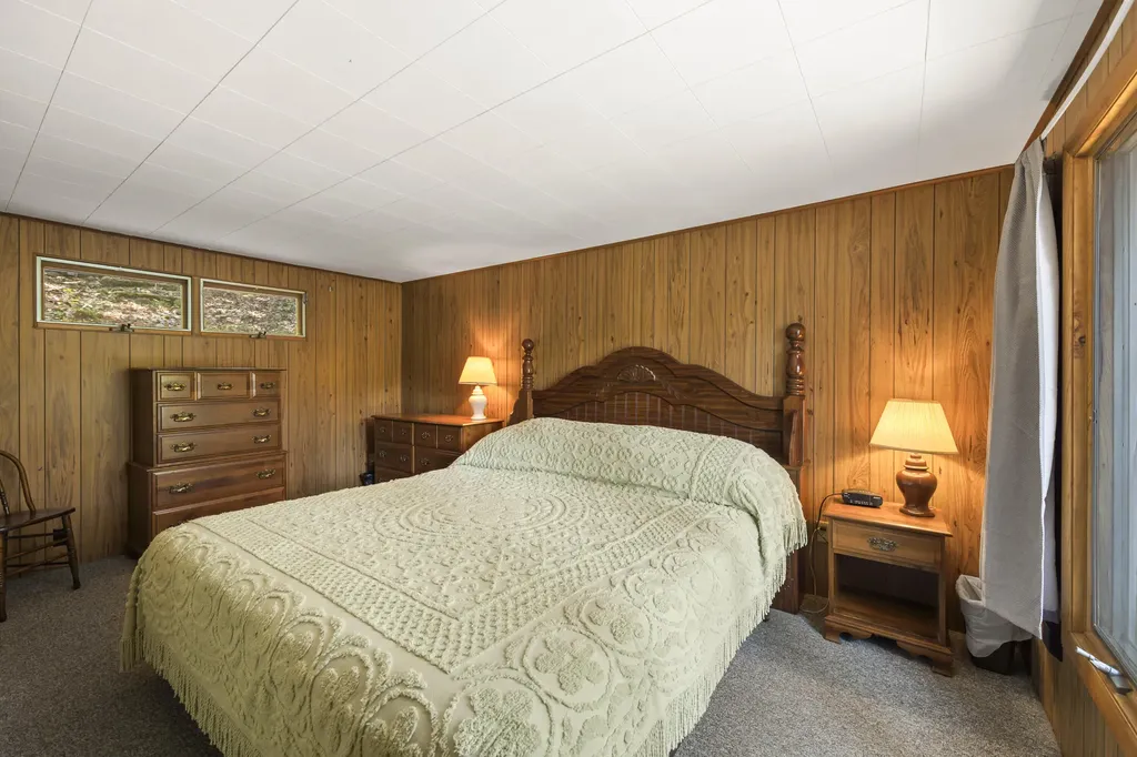 17 Boothby Lane Casco ME 04015