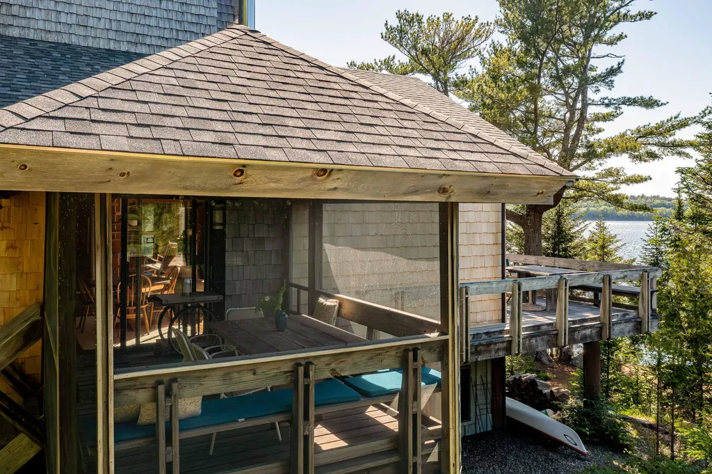 16 Modin Lane Penobscot ME 04476