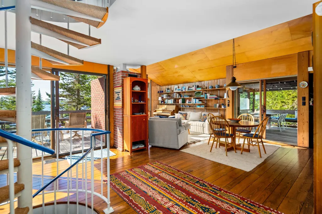 16 Modin Lane Penobscot ME 04476