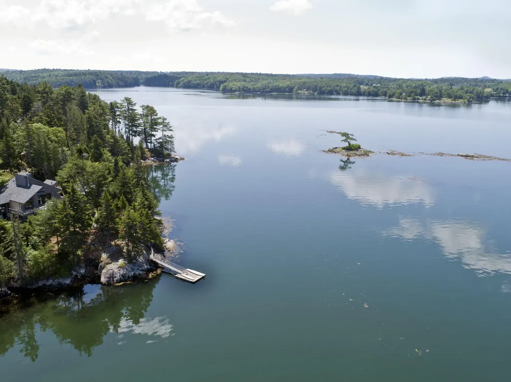 16 Modin Lane Penobscot ME 04476