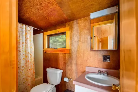 16 Modin Lane Penobscot ME 04476