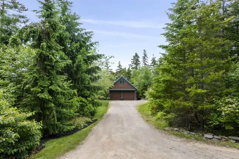 22 Cragmoor Lane Harpswell ME 04003