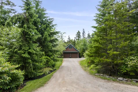 22 Cragmoor Lane Harpswell ME 04003