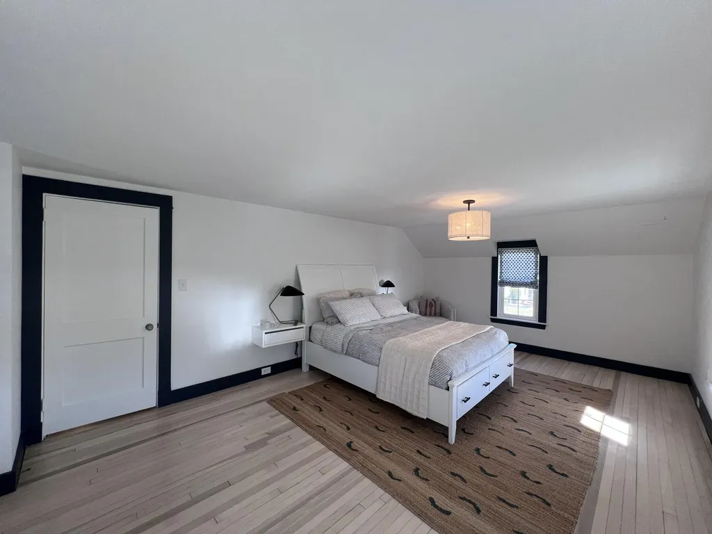 66 Howard Street Bangor ME 04401