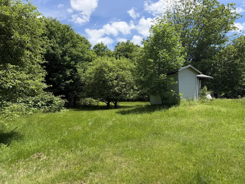 931 Oliver Hill Road Garland ME 04939