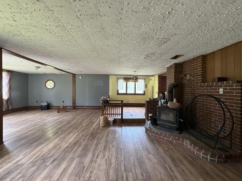 931 Oliver Hill Road Garland ME 04939