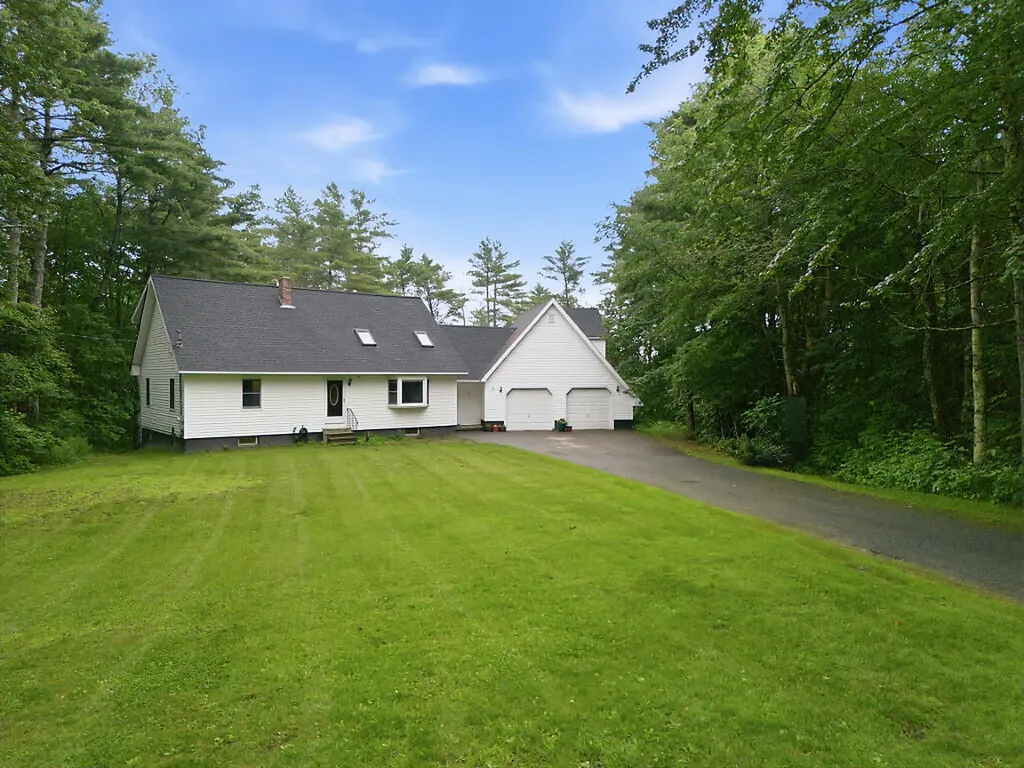 48 Foss Hill Road Benton ME 04901