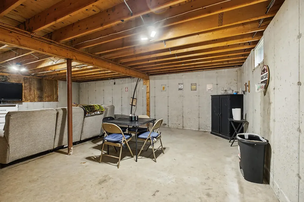 48 Foss Hill Road Benton ME 04901