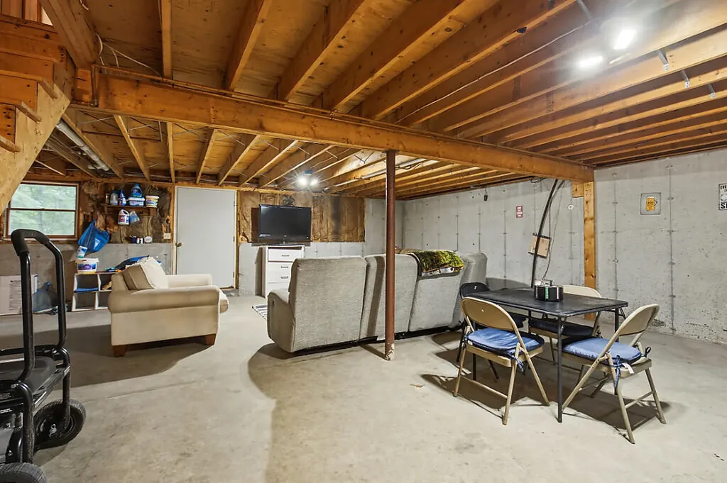 48 Foss Hill Road Benton ME 04901