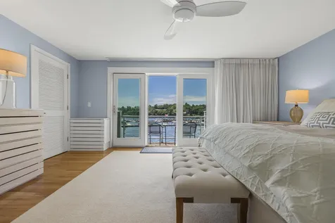 52 Mcfarland Point Drive Boothbay Harbor ME 04538