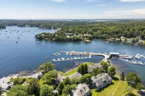52 Mcfarland Point Drive Boothbay Harbor ME 04538