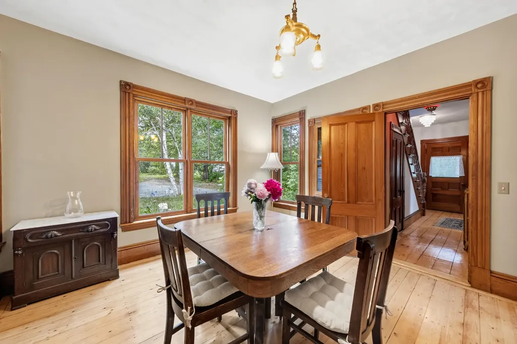 22 Brooks Way Owls Head ME 04854