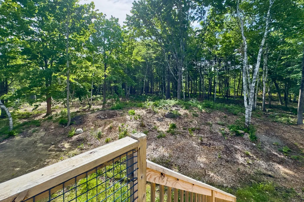 22 Brooks Way Owls Head ME 04854