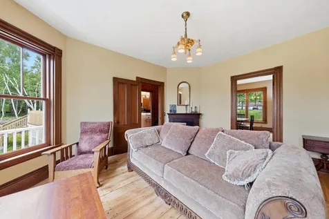 22 Brooks Way Owls Head ME 04854
