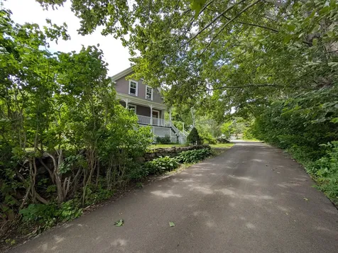 22 Brooks Way Owls Head ME 04854