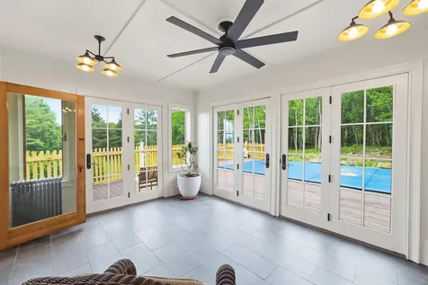 22 Brooks Way Owls Head ME 04854
