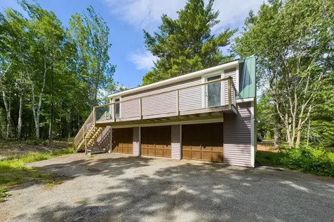 22 Brooks Way Owls Head ME 04854
