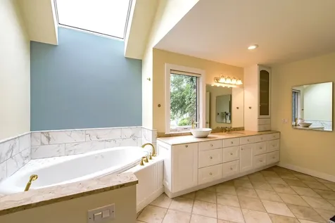 49 Jameson Point Road Rockland ME 04841