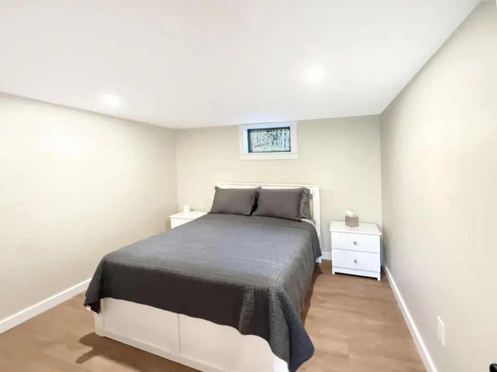 242 Maynard Road Rockwood T1 R1 Nbkp ME 04478